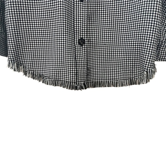 Fringe Houndstooth Shacket Black/White - Picture 5 of 9